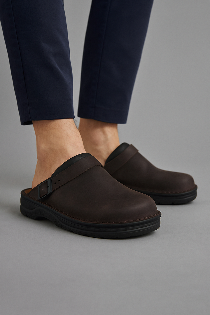 Leno™ | Effortless Slip-On Clogs for the Modern Man