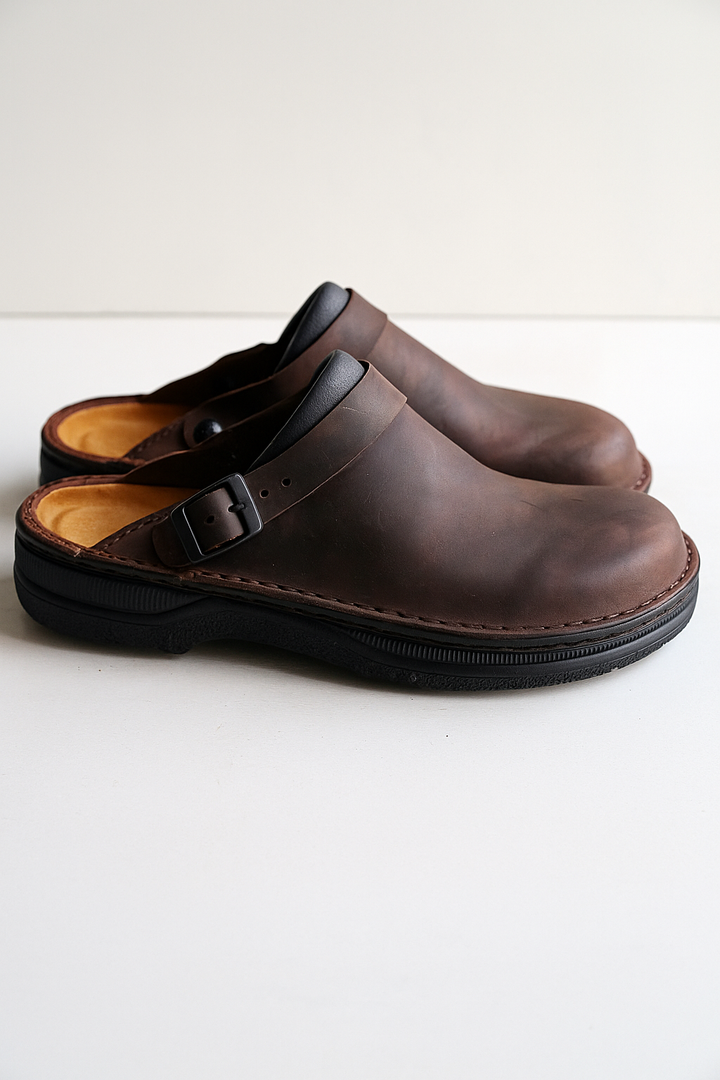 Leno™ | Effortless Slip-On Clogs for the Modern Man