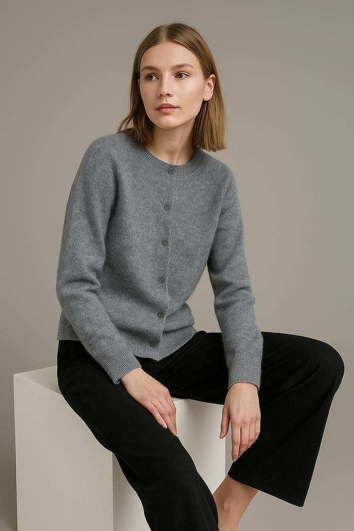 Alira™ | Effortlessly Elegant Soft Cardigan